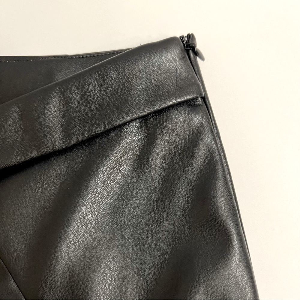 AKIRA Faux Leather Crossover Front Mini Skirt-Black - Picture 11 of 12